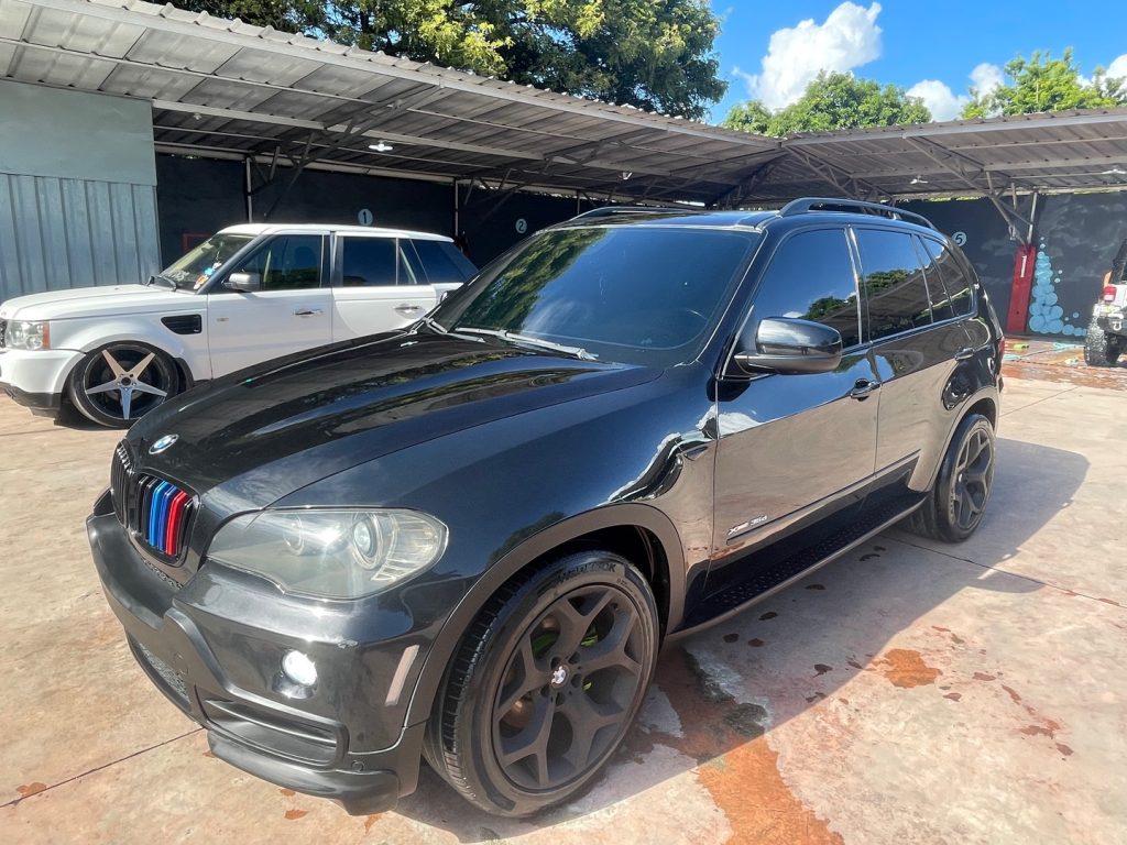 SE VENDE HYUNDAI AVANTE 2014 GLP FULL en República Dominicana