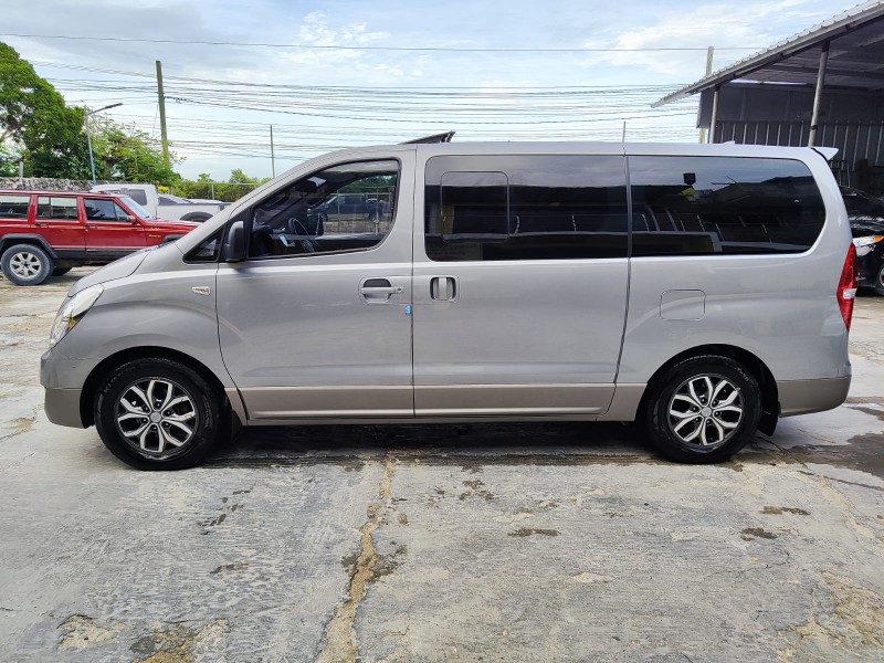 Hiunday starex 2018 en República Dominicana