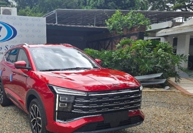 Carros, Jeepetas, Camionetas, Nuevecitas Usadas Y De Paquete! en República Dominicana