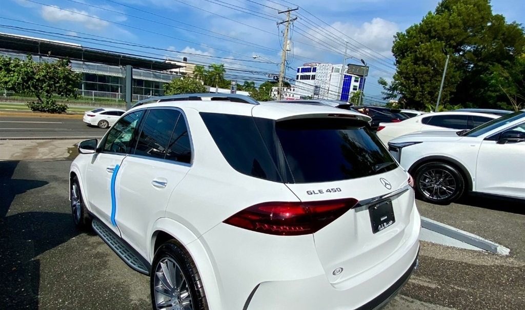 Pa Que Te Montes Hoy, Carros Y Jeepetas En Venta, Rd! en República Dominicana