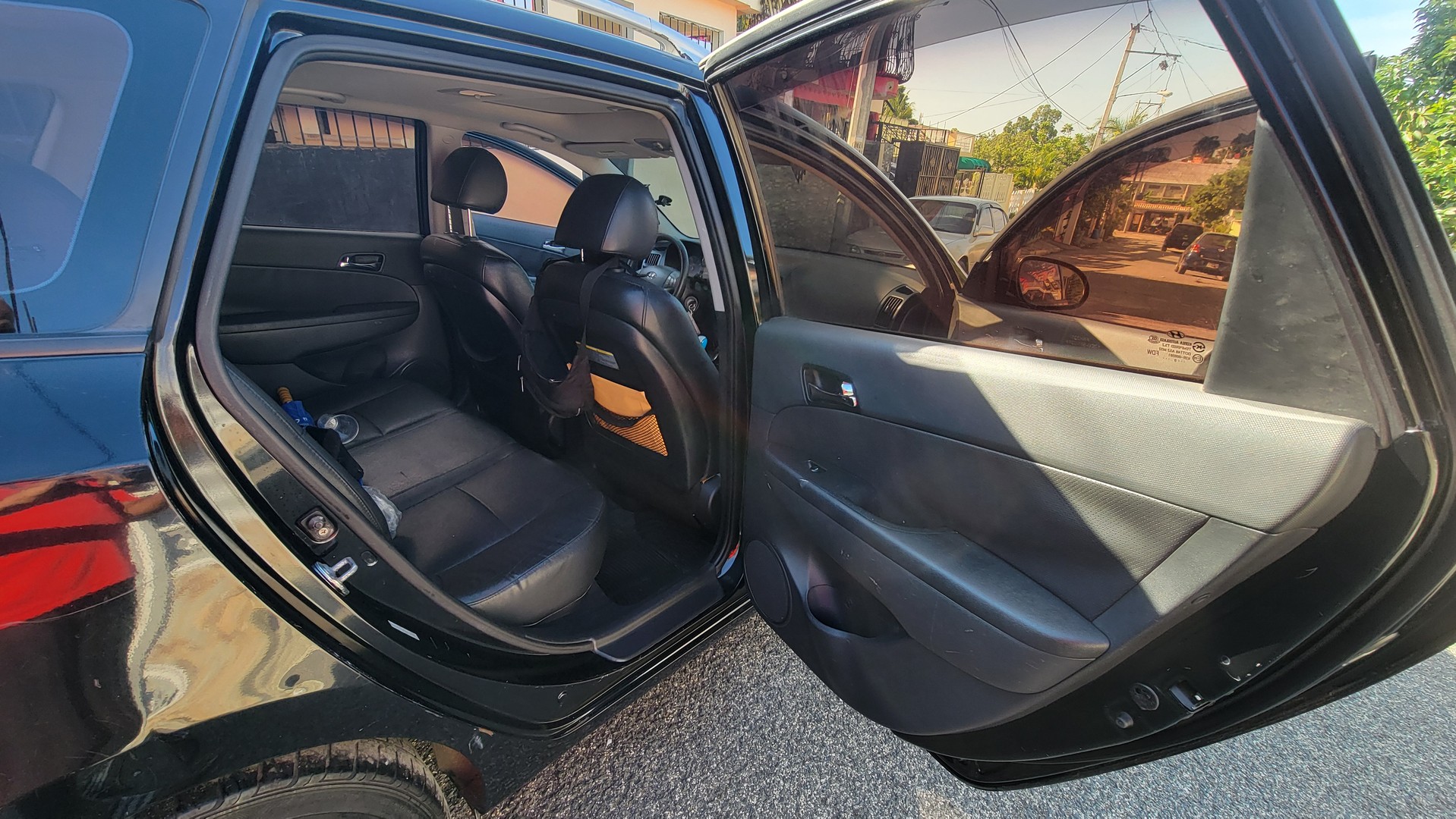 Audi a4 2006 en muy bueno estado con extras en República Dominicana