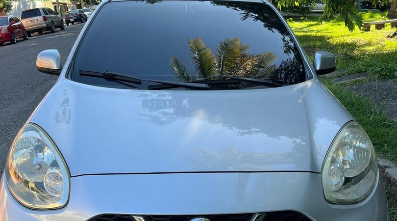Nissan March 2016 versión japones en República Dominicana