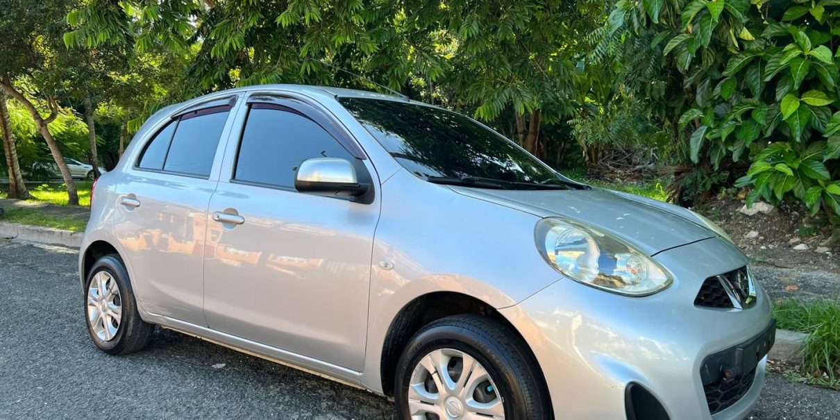 Nissan March 2016 versión japones en República Dominicana