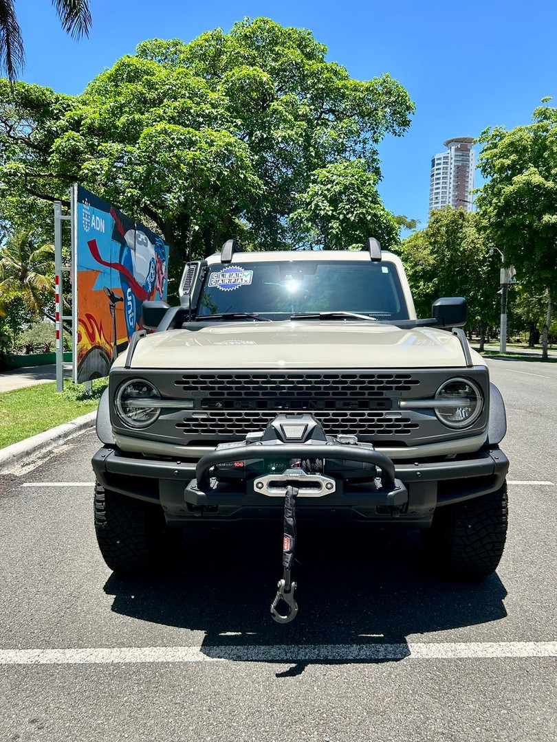 PRECIO OFERTA FORD BRONCO en República Dominicana