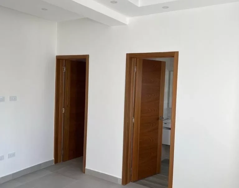 Casa En Venta En Brisas De Punta Cana, 221m2, 2 Hab. 2 Parqueos en República Dominicana