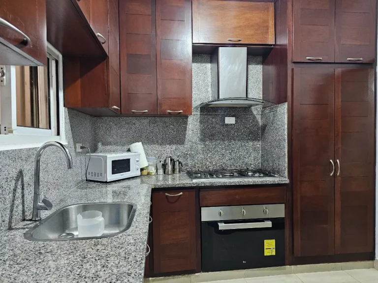 Piantini Apto. Amueblado C/terraza 2do. Nivel 1 Hab, 1 Baño 1 Parqueo en República Dominicana