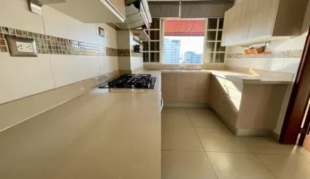 Apartamento De 3 Habitaciones En Piantini En Renta Y/o Venta De 410mts en República Dominicana