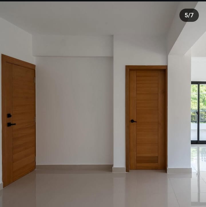Vendo Este Hermoso Pent-house Ubicado En La 27 De Febrero en República Dominicana