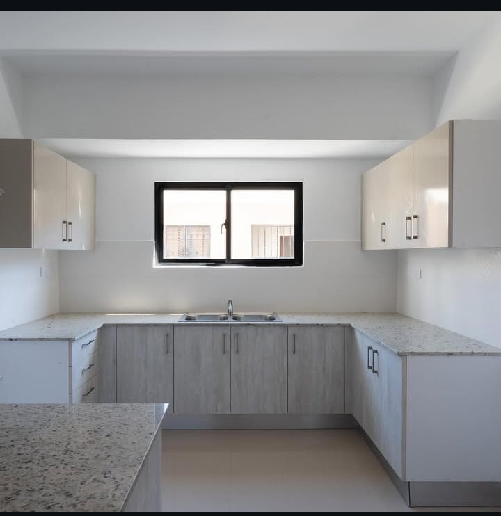 Apartamento En Alquiler En Villa Marina 3 Habitaciones. en República Dominicana